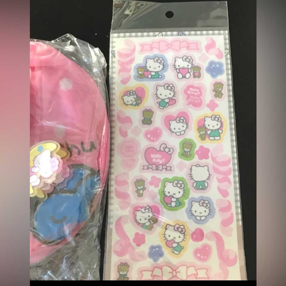 Hello Kitty - Picture 6 of 6